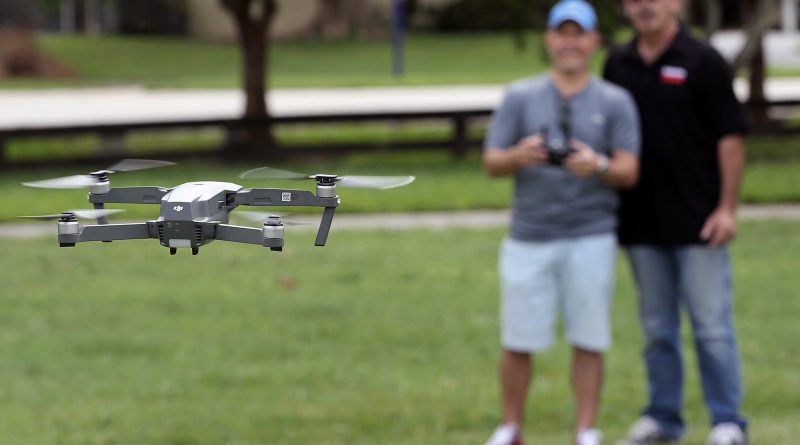 El dron Mavic Pro tiene una autonomía de cuatro millas.